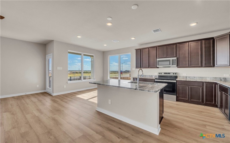 2303 Koppe Tap Lane, Temple, TX 76502, 4 Habitaciones Habitaciones , ,2 BañosBaños,Residential,En Venta,2303 Koppe Tap Lane,0,572703