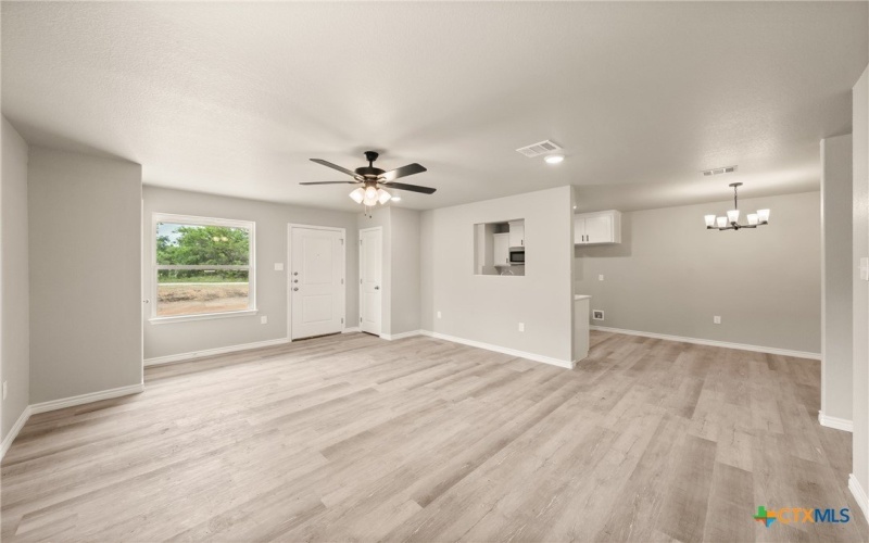 216 Melissa Street, Eddy, TX 76524, ,Residential,For Sale,216 Melissa Street,0,567045