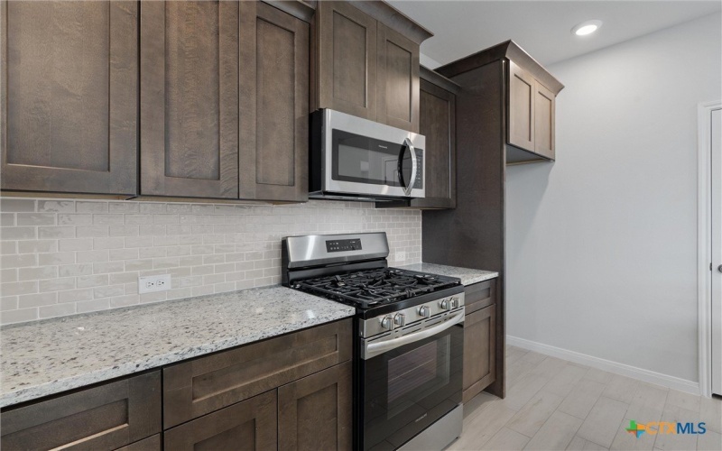 325 Stellar Wind Drive, Georgetown, TX 78628, 4 Habitaciones Habitaciones , ,3 BañosBaños,Residential,En Venta,325 Stellar Wind Drive,567149