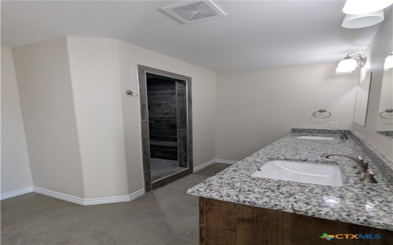 1023 Fieldstone Drive, Lampasas, TX 76550, 3 Habitaciones Habitaciones , ,2 BañosBaños,Residential,En Venta,1023 Fieldstone Drive,0,567199