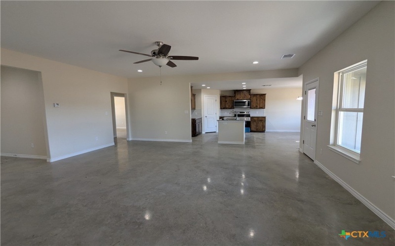 1023 Fieldstone Drive, Lampasas, TX 76550, 3 Habitaciones Habitaciones , ,2 BañosBaños,Residential,En Venta,1023 Fieldstone Drive,0,567199