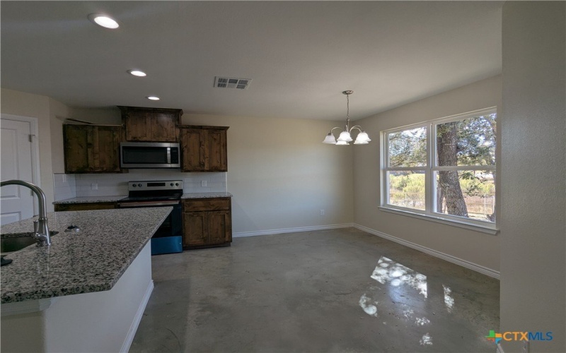 1023 Fieldstone Drive, Lampasas, TX 76550, 3 Habitaciones Habitaciones , ,2 BañosBaños,Residential,En Venta,1023 Fieldstone Drive,0,567199