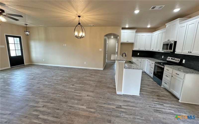 3173 Fish Pond Drive, Copperas Cove, TX 76522, 4 Habitaciones Habitaciones , ,2 BañosBaños,Residential,En Venta,3173 Fish Pond Drive,567268