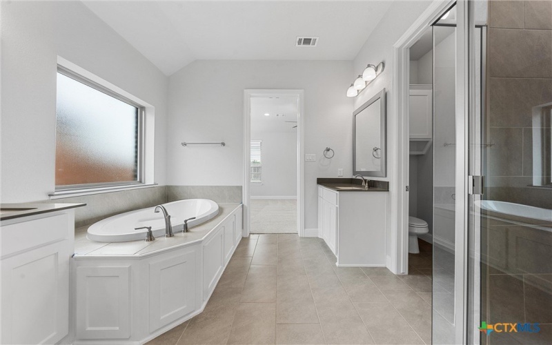 6507 Clayton Court, Temple, TX 76502, 4 Bedrooms Bedrooms, ,2 BathroomsBathrooms,Residential,For Sale,6507 Clayton Court,567309