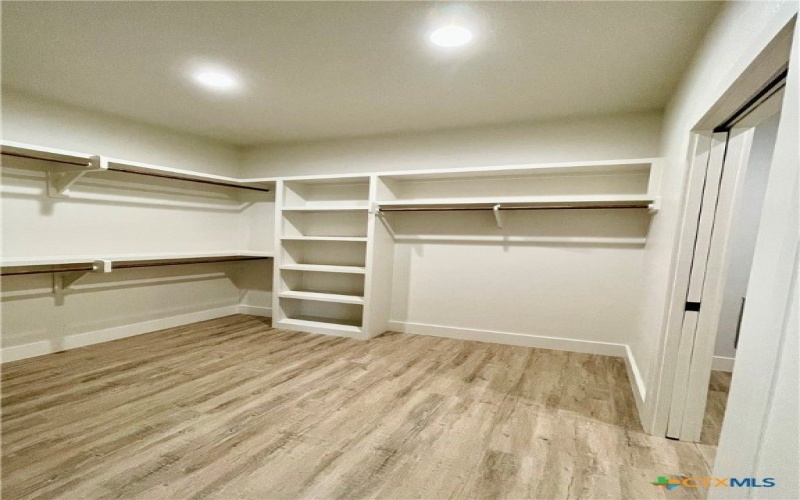 84 Ridgehaven Trail, Victoria, TX 77905, 4 Habitaciones Habitaciones , ,2 BañosBaños,Residential,En Venta,84 Ridgehaven Trail,0,567461