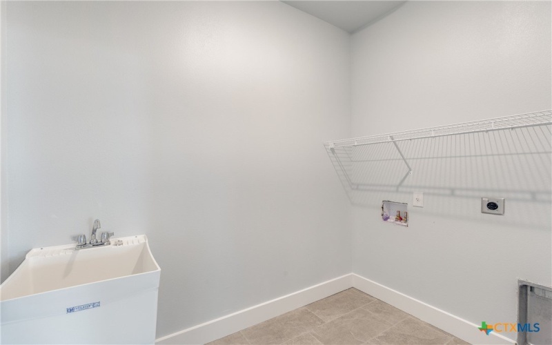 179 Lost Maples Way, Marion, TX 78124, 3 Bedrooms Bedrooms, ,2 BathroomsBathrooms,Residential,For Sale,179 Lost Maples Way,0,567530