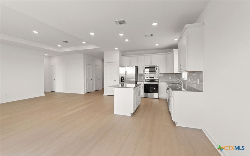 1213 Crimson Sky Court, Belton, TX 76513, 3 Habitaciones Habitaciones , ,2 BañosBaños,Residential,En Venta,1213 Crimson Sky Court,0,567541