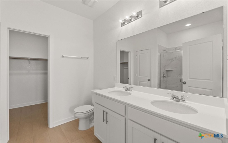 1213 Crimson Sky Court, Belton, TX 76513, 3 Habitaciones Habitaciones , ,2 BañosBaños,Residential,En Venta,1213 Crimson Sky Court,0,567541