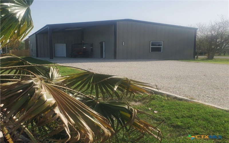 1211 W HOUSON Avenue, Seadrift, TX 77983, 2 Habitaciones Habitaciones , ,2 BañosBaños,Residential,En Venta,1211 W HOUSON Avenue,573161