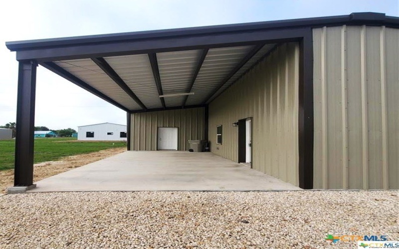 1211 W HOUSON Avenue, Seadrift, TX 77983, 2 Habitaciones Habitaciones , ,2 BañosBaños,Residential,En Venta,1211 W HOUSON Avenue,573161