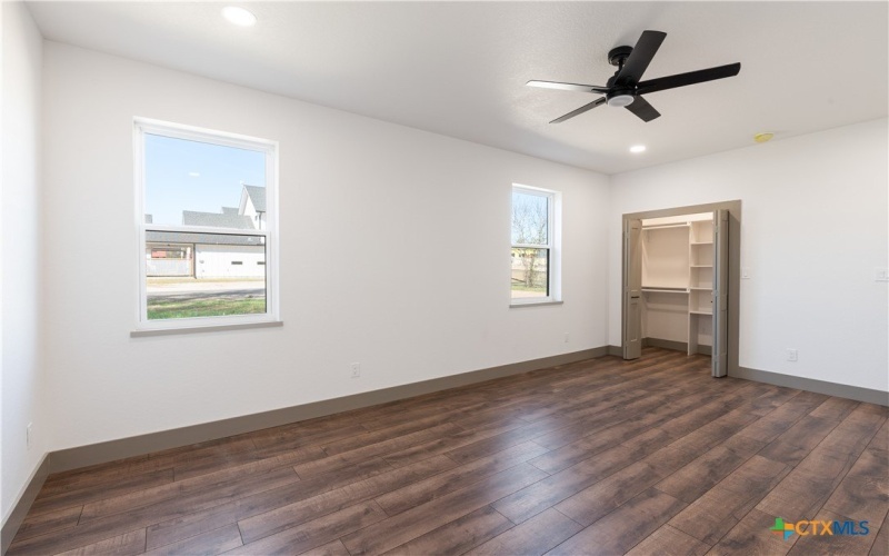 204 N Avenue J, Johnson City, TX 78636, 3 Bedrooms Bedrooms, ,2 BathroomsBathrooms,Residential,For Sale,204 N Avenue J,573264