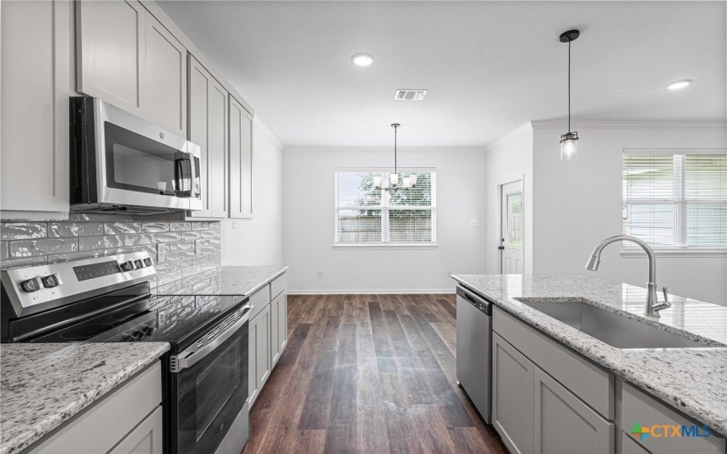 8023 Pineridge Way, Temple, TX 76502, 3 Bedrooms Bedrooms, ,2 BathroomsBathrooms,Residential,For Sale,8023 Pineridge Way,567820