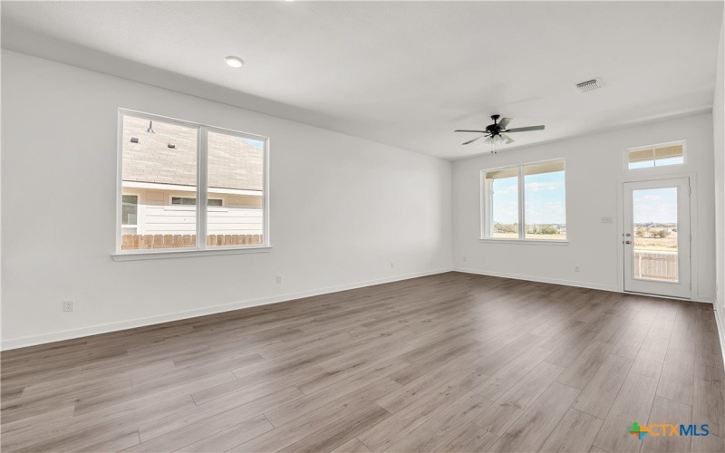 2205 Koppe Tap Lane, Temple, TX 76502, 4 Habitaciones Habitaciones , ,3 BañosBaños,Residential,En Venta,2205 Koppe Tap Lane,0,567831