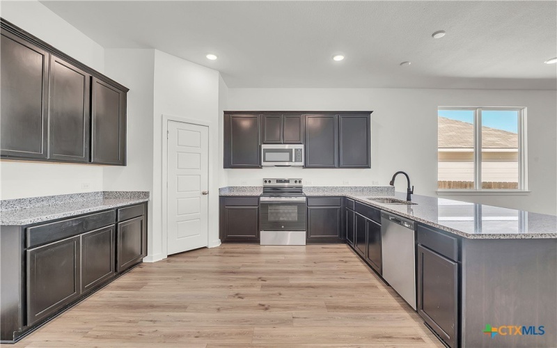 2205 Koppe Tap Lane, Temple, TX 76502, 4 Habitaciones Habitaciones , ,3 BañosBaños,Residential,En Venta,2205 Koppe Tap Lane,0,567831