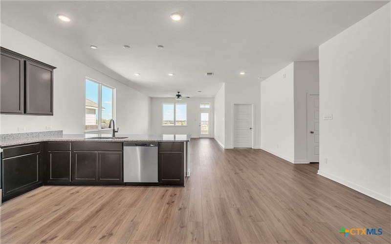 2205 Koppe Tap Lane, Temple, TX 76502, 4 Habitaciones Habitaciones , ,3 BañosBaños,Residential,En Venta,2205 Koppe Tap Lane,0,567831