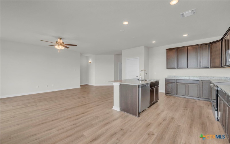 2213 Koppe Tap Lane, Temple, TX 76502, 4 Bedrooms Bedrooms, ,2 BathroomsBathrooms,Residential,For Sale,2213 Koppe Tap Lane,0,567833