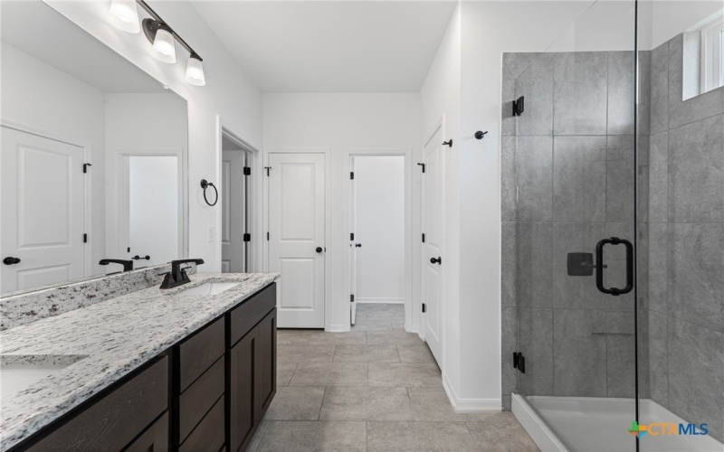 8019 Pineridge Way, Temple, TX 76502, 4 Bedrooms Bedrooms, ,2 BathroomsBathrooms,Residential,For Sale,8019 Pineridge Way,567918
