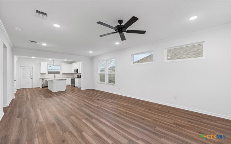 8011 Pineridge Way, Temple, TX 76502, 4 Bedrooms Bedrooms, ,2 BathroomsBathrooms,Residential,For Sale,8011 Pineridge Way,567921