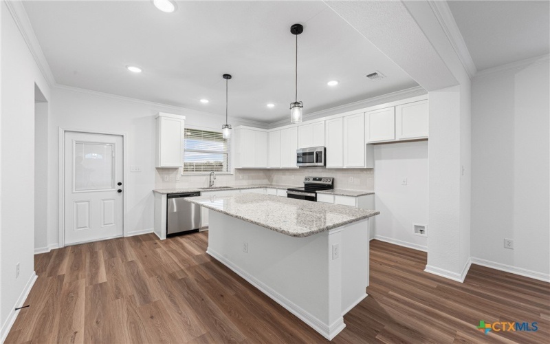 8011 Pineridge Way, Temple, TX 76502, 4 Bedrooms Bedrooms, ,2 BathroomsBathrooms,Residential,For Sale,8011 Pineridge Way,567921