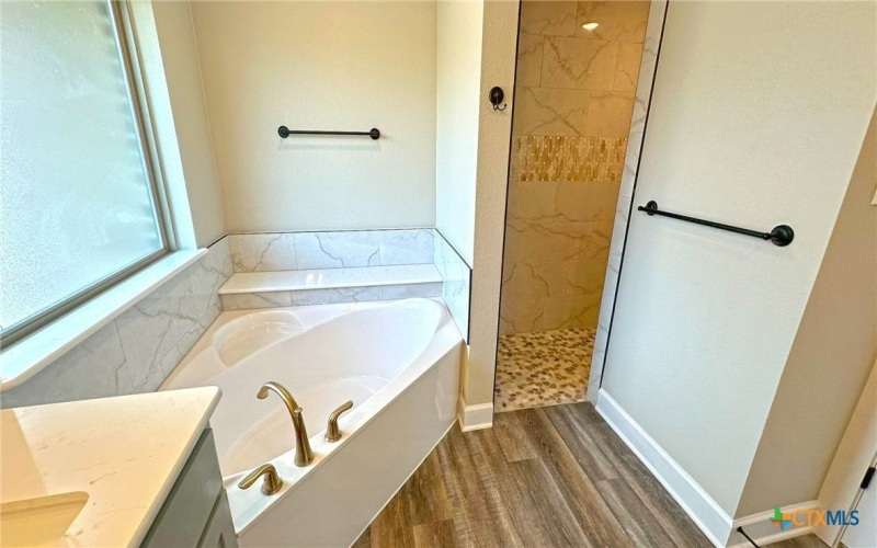 3154 Fish Pond Drive, Copperas Cove, TX 76522, 4 Habitaciones Habitaciones , ,3 BañosBaños,Residential,En Venta,3154 Fish Pond Drive,567927