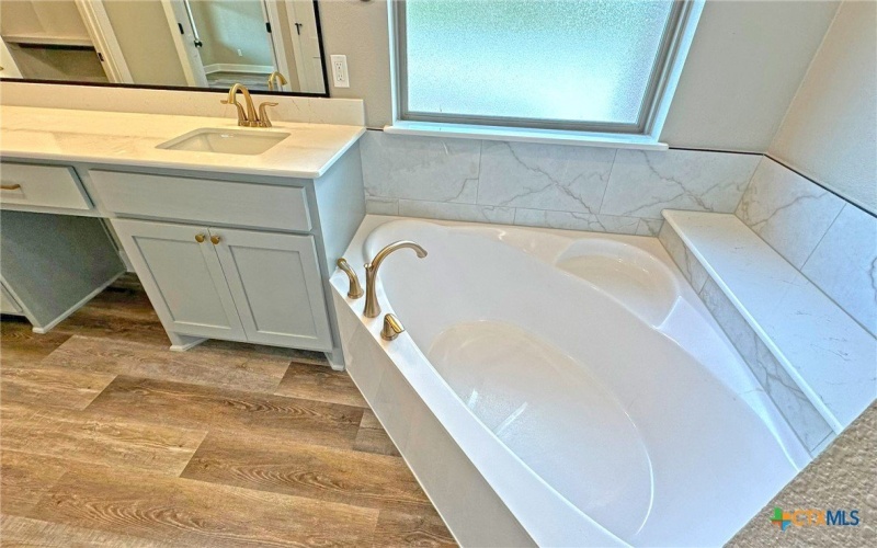 3154 Fish Pond Drive, Copperas Cove, TX 76522, 4 Habitaciones Habitaciones , ,3 BañosBaños,Residential,En Venta,3154 Fish Pond Drive,567927