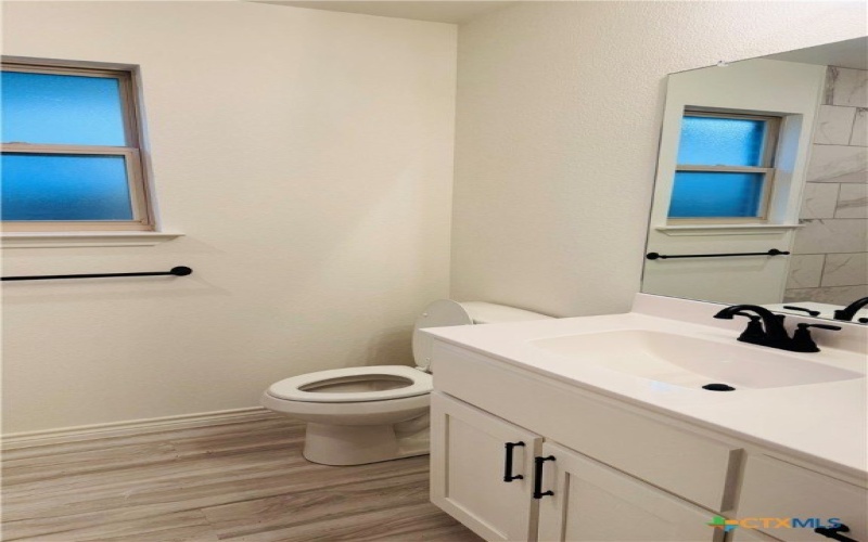 5201 White Rose Drive, Killeen, TX 76542, 3 Bedrooms Bedrooms, ,2 BathroomsBathrooms,Residential,For Sale,5201 White Rose Drive,573688