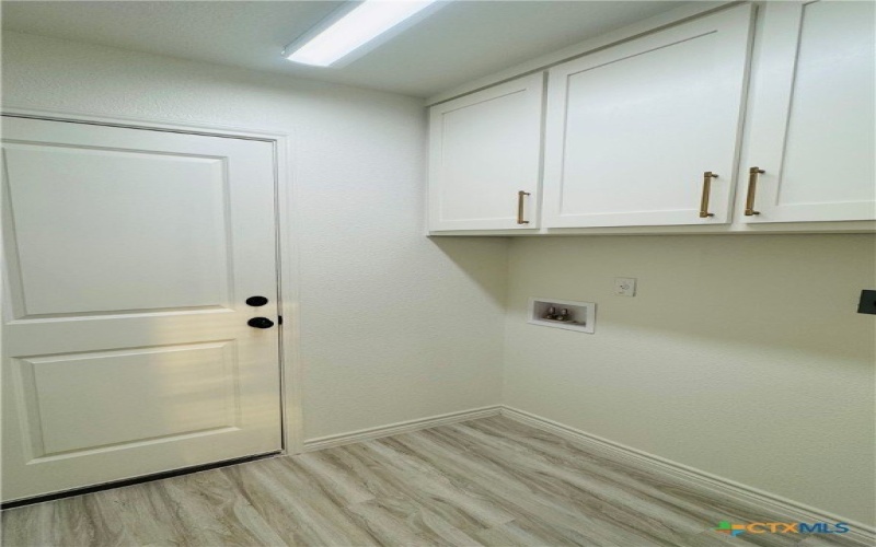 5201 White Rose Drive, Killeen, TX 76542, 3 Bedrooms Bedrooms, ,2 BathroomsBathrooms,Residential,For Sale,5201 White Rose Drive,573688