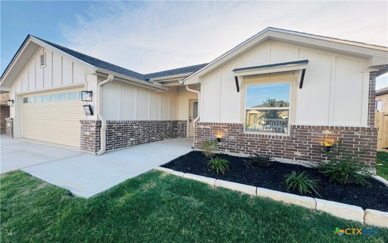 5201 White Rose Drive, Killeen, TX 76542, 3 Bedrooms Bedrooms, ,2 BathroomsBathrooms,Residential,For Sale,5201 White Rose Drive,573688