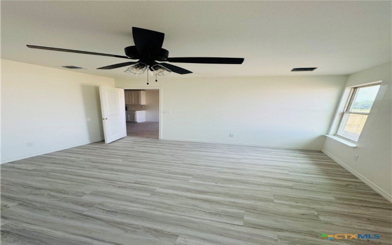 5201 White Rose Drive, Killeen, TX 76542, 3 Bedrooms Bedrooms, ,2 BathroomsBathrooms,Residential,For Sale,5201 White Rose Drive,573688