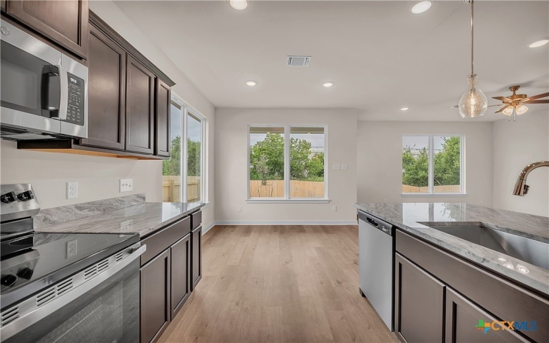 126 University Avenue, Troy, TX 76579, 4 Habitaciones Habitaciones , ,2 BañosBaños,Residential,En Venta,126 University Avenue,0,576927