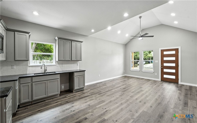 1420 Harwood Street, Gonzales, TX 78629, 3 Bedrooms Bedrooms, ,2 BathroomsBathrooms,Residential,For Sale,1420 Harwood Street,576952