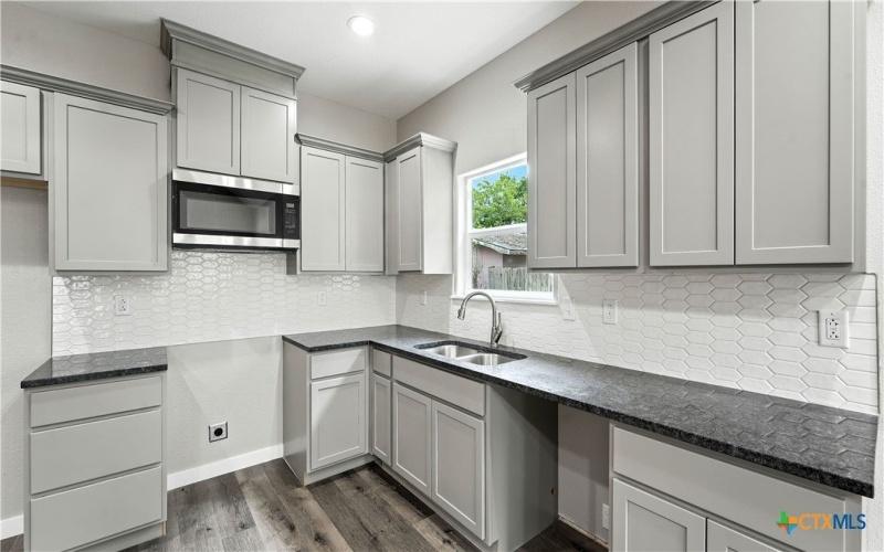 1420 Harwood Street, Gonzales, TX 78629, 3 Bedrooms Bedrooms, ,2 BathroomsBathrooms,Residential,For Sale,1420 Harwood Street,576952