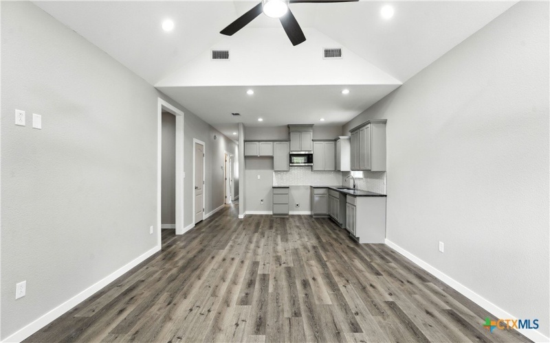 1420 Harwood Street, Gonzales, TX 78629, 3 Bedrooms Bedrooms, ,2 BathroomsBathrooms,Residential,For Sale,1420 Harwood Street,576952