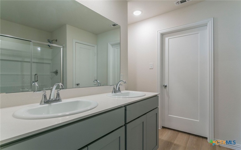 3020 Titus Court, Temple, TX 76501, 3 Bedrooms Bedrooms, ,2 BathroomsBathrooms,Residential,For Sale,3020 Titus Court,577055