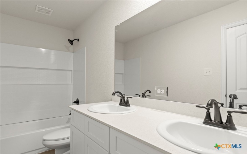 3820 Keller Road, Temple, TX 76504, 3 Bedrooms Bedrooms, ,2 BathroomsBathrooms,Residential,For Sale,3820 Keller Road,577066