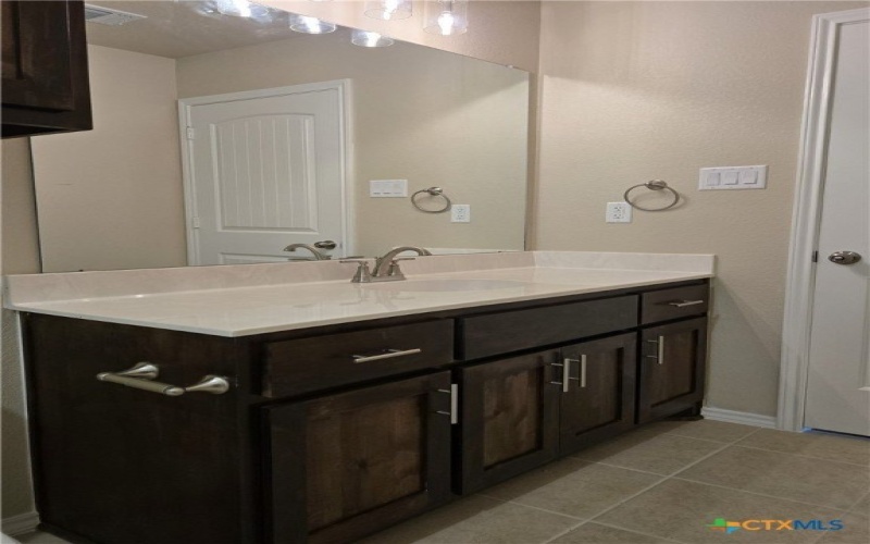 1421 Fossil Trail, Belton, TX 76513, 4 Habitaciones Habitaciones , ,2 BañosBaños,Residential,En Venta,1421 Fossil Trail,577251