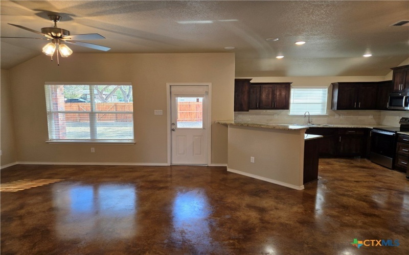 1421 Fossil Trail, Belton, TX 76513, 4 Habitaciones Habitaciones , ,2 BañosBaños,Residential,En Venta,1421 Fossil Trail,577251