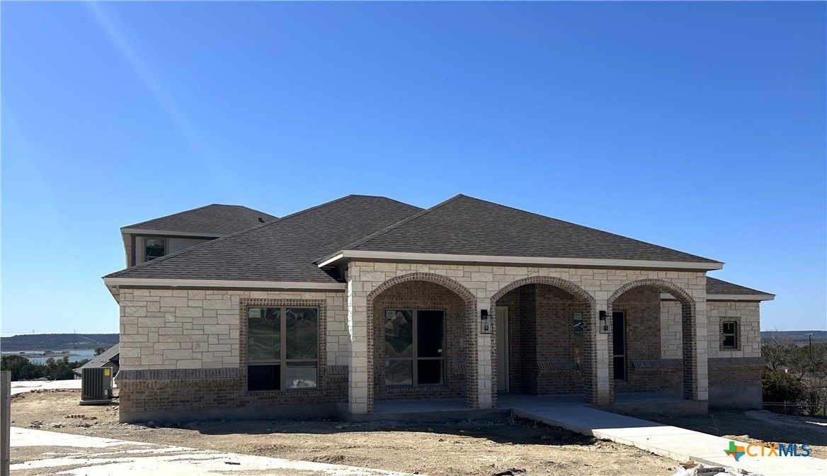 104 Cedar Bluff Court, Harker Heights, TX 76548, 4 Bedrooms Bedrooms, ,3 BathroomsBathrooms,Residential,For Sale,104 Cedar Bluff Court,0,574537