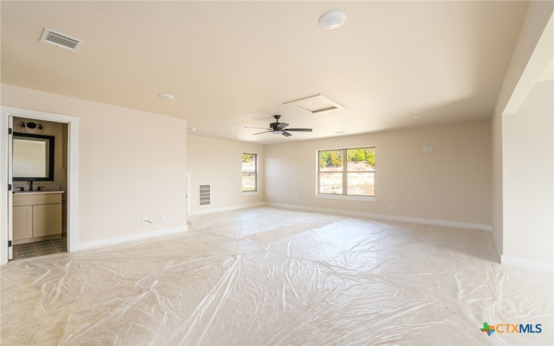 104 Cedar Bluff Court, Harker Heights, TX 76548, 4 Bedrooms Bedrooms, ,3 BathroomsBathrooms,Residential,For Sale,104 Cedar Bluff Court,0,574537