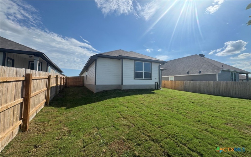 210 University Avenue, Troy, TX 76579, 3 Habitaciones Habitaciones , ,2 BañosBaños,Residential,En Venta,210 University Avenue,0,574563