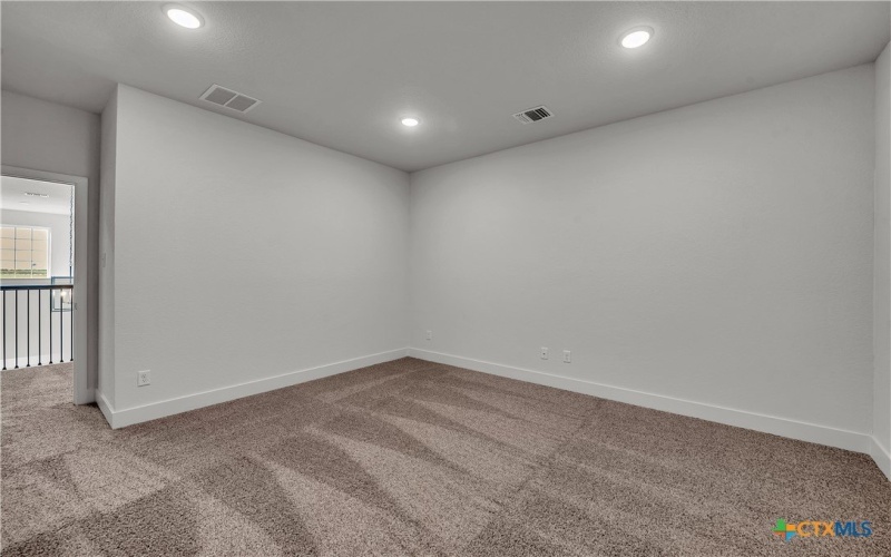 1912 Ember Drive, Temple, TX 76502, 4 Bedrooms Bedrooms, ,2 BathroomsBathrooms,Residential,For Sale,1912 Ember Drive,0,574569