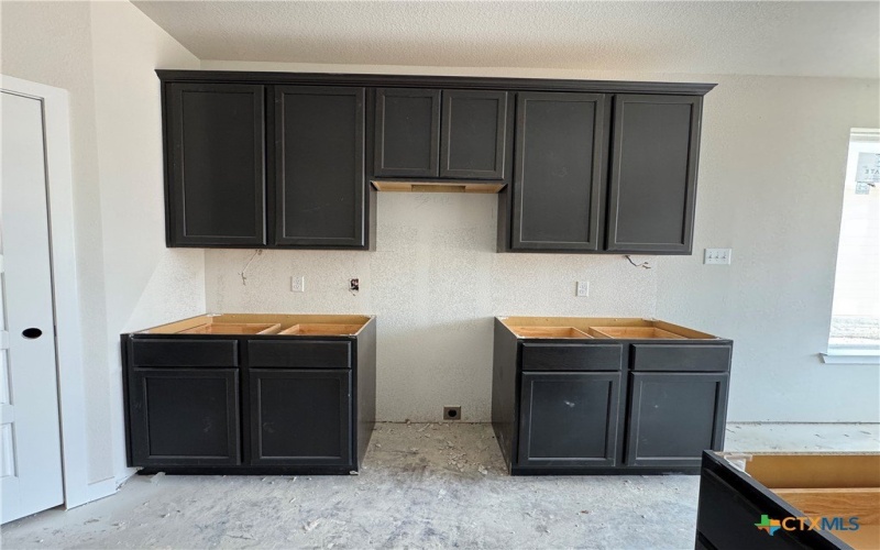 4012 Estes Court, Belton, TX 76513, 4 Bedrooms Bedrooms, ,2 BathroomsBathrooms,Residential,For Sale,4012 Estes Court,574590