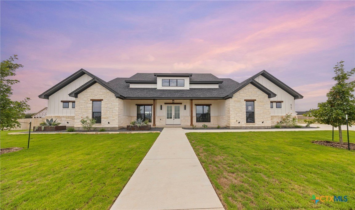 6751 King Mill Drive, Salado, TX 76571, 4 Bedrooms Bedrooms, ,3 BathroomsBathrooms,Residential,For Sale,6751 King Mill Drive,574779