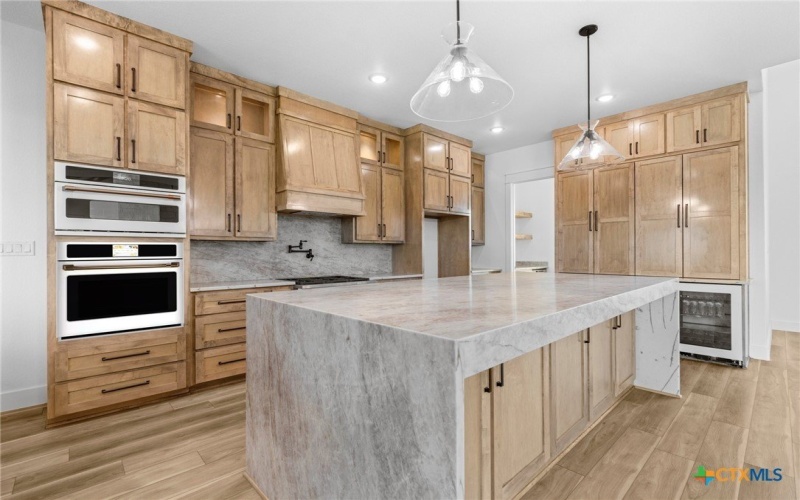 6751 King Mill Drive, Salado, TX 76571, 4 Bedrooms Bedrooms, ,3 BathroomsBathrooms,Residential,For Sale,6751 King Mill Drive,574779