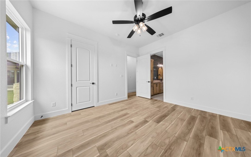 6751 King Mill Drive, Salado, TX 76571, 4 Bedrooms Bedrooms, ,3 BathroomsBathrooms,Residential,For Sale,6751 King Mill Drive,574779