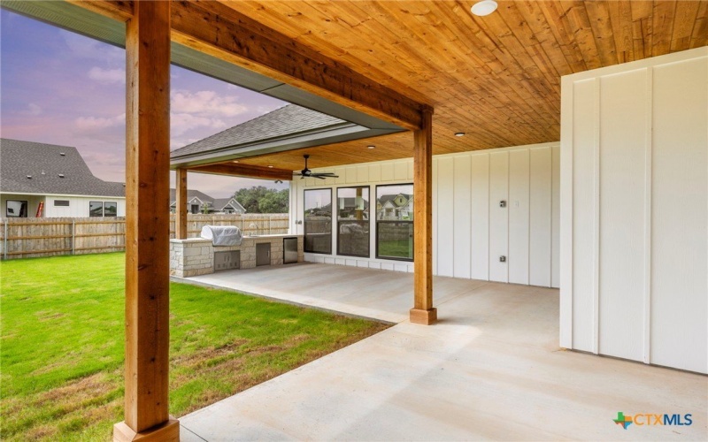 6751 King Mill Drive, Salado, TX 76571, 4 Bedrooms Bedrooms, ,3 BathroomsBathrooms,Residential,For Sale,6751 King Mill Drive,574779