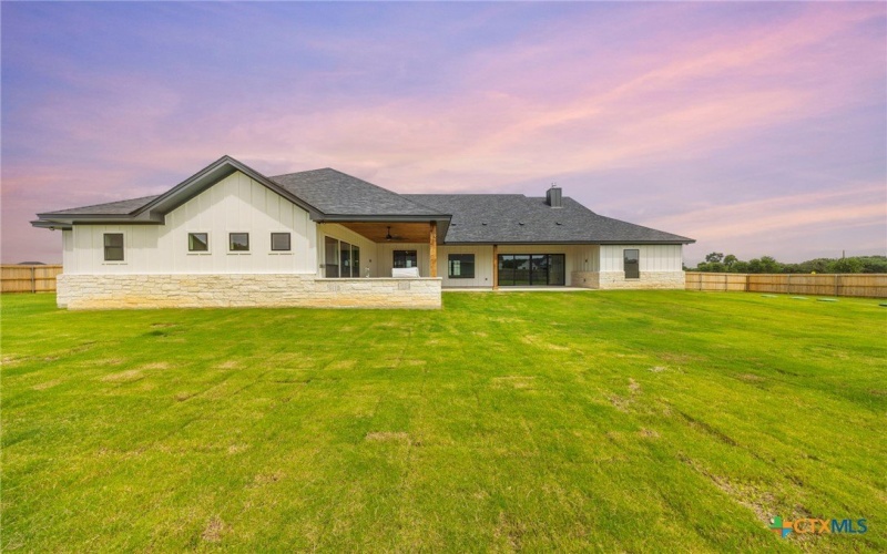 6751 King Mill Drive, Salado, TX 76571, 4 Bedrooms Bedrooms, ,3 BathroomsBathrooms,Residential,For Sale,6751 King Mill Drive,574779