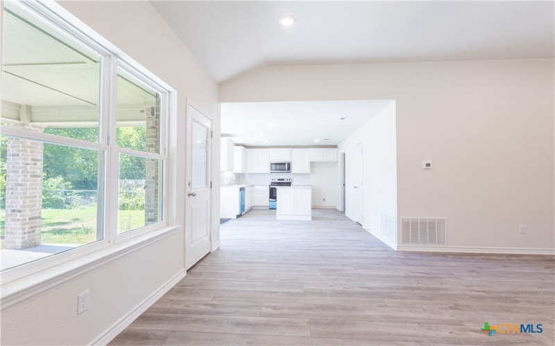224 W Beeline Lane, Harker Heights, TX 76548, 3 Bedrooms Bedrooms, ,2 BathroomsBathrooms,Residential,For Sale,224 W Beeline Lane,0,574847