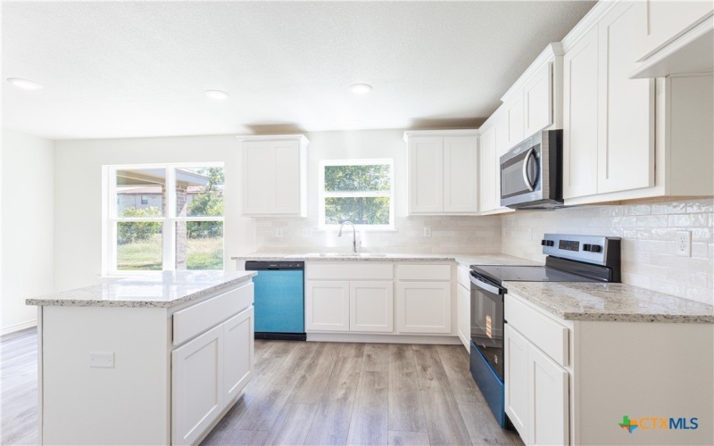 224 W Beeline Lane, Harker Heights, TX 76548, 3 Bedrooms Bedrooms, ,2 BathroomsBathrooms,Residential,For Sale,224 W Beeline Lane,0,574847