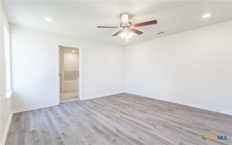 224 W Beeline Lane, Harker Heights, TX 76548, 3 Bedrooms Bedrooms, ,2 BathroomsBathrooms,Residential,For Sale,224 W Beeline Lane,0,574847